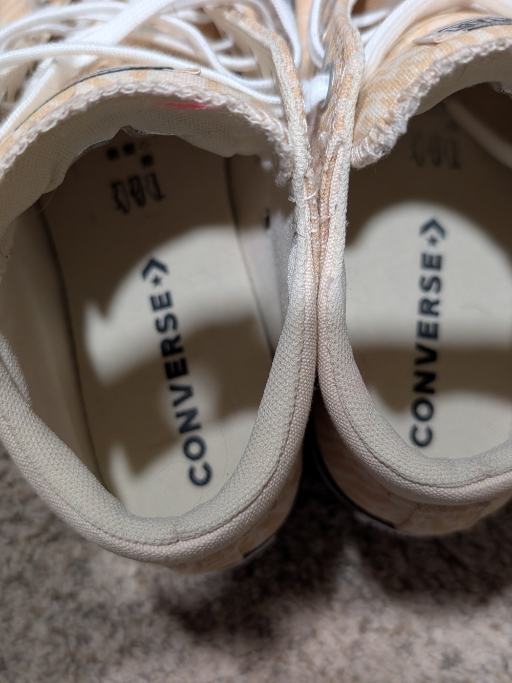 Converse - Picture 4 of 6